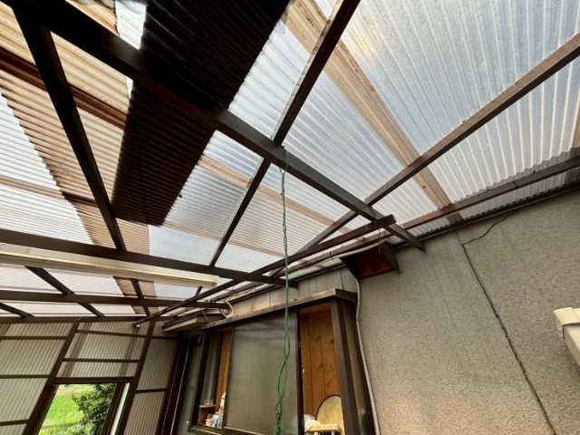 波板屋根の全体劣化